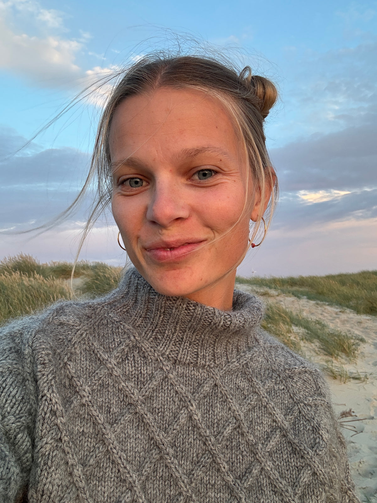 Rebekka Sweater